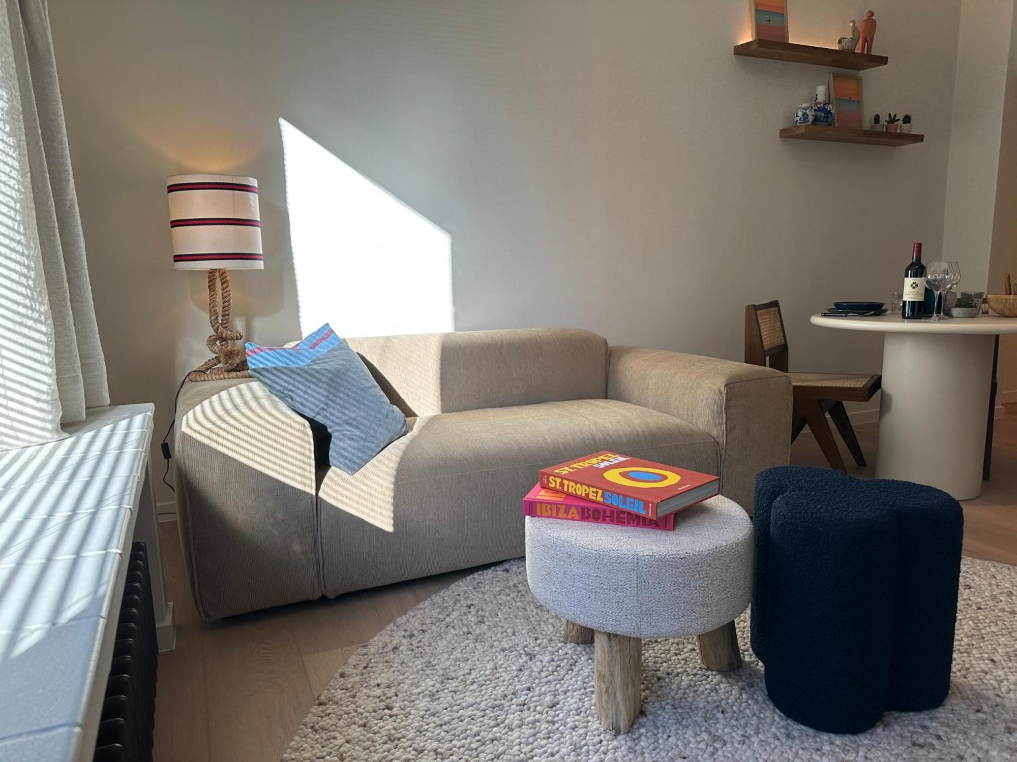 Away From By The Appartement